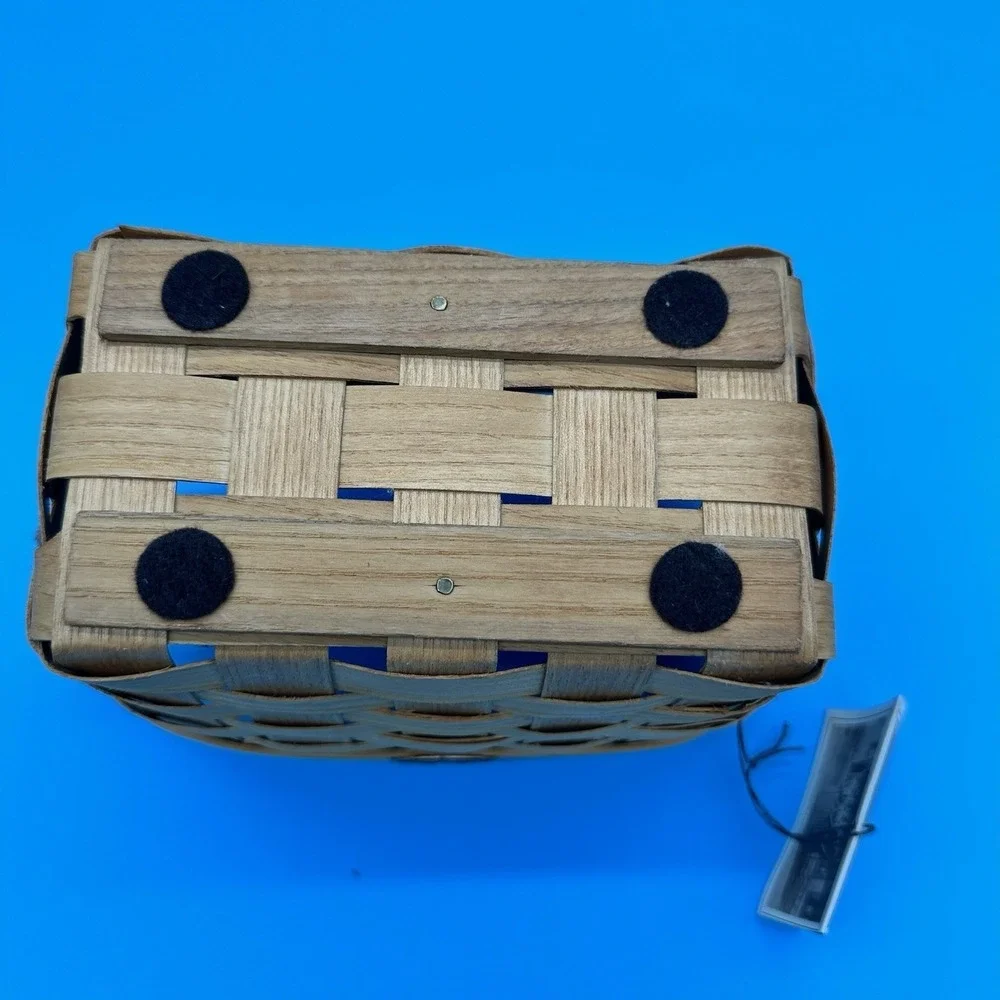 Peterboro Basket Co Medium Basket Braided Leather‎ Handles